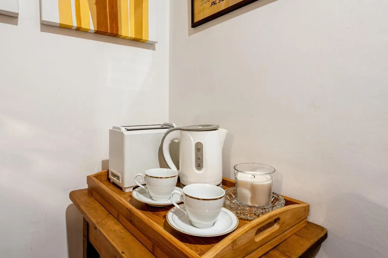 Irex Popolo Square Private Apartment  Rome