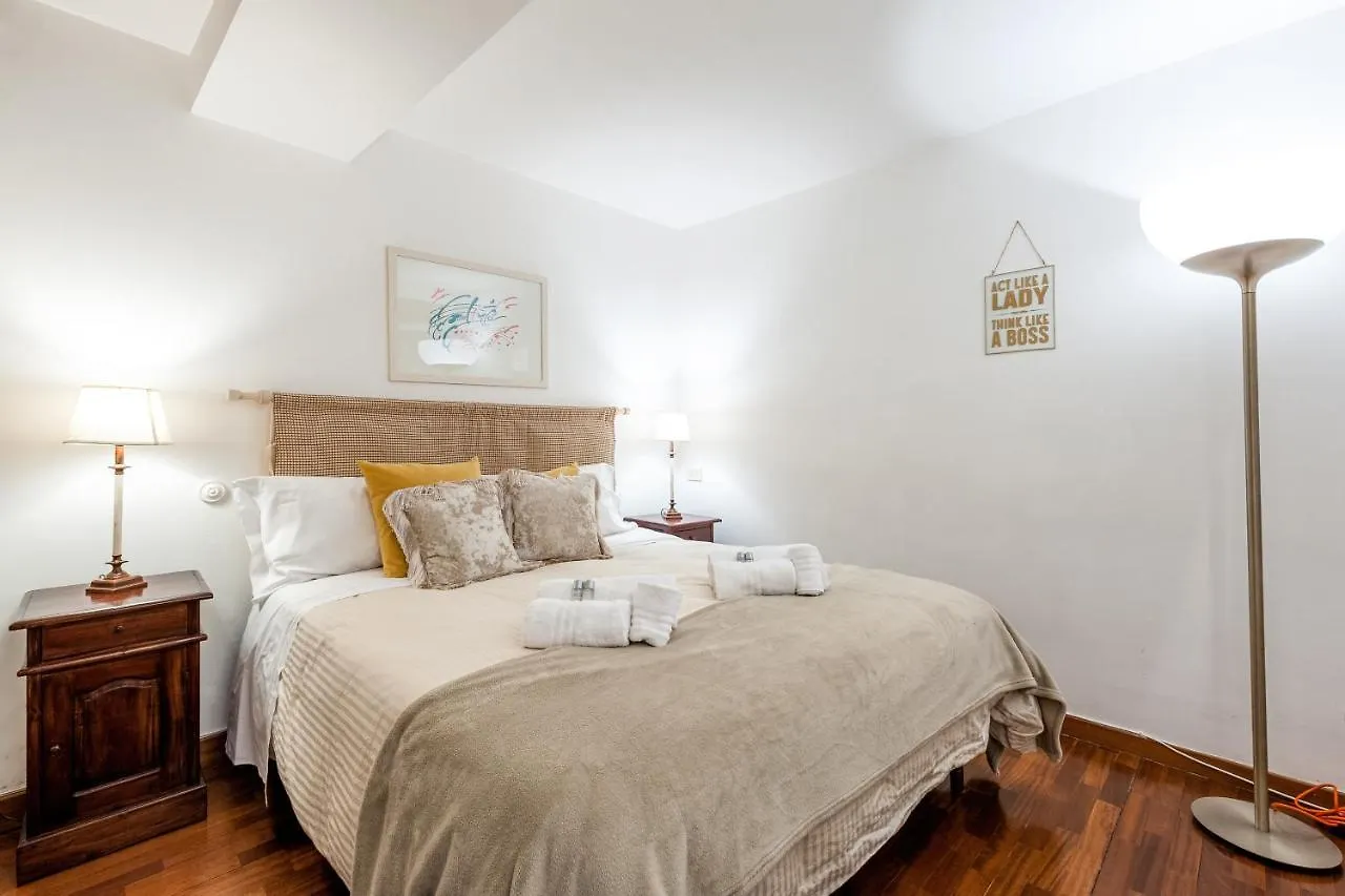 Irex Popolo Square Private Apartment 0*, Rome Italy