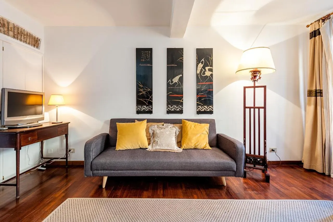 Irex Popolo Square Private Apartment