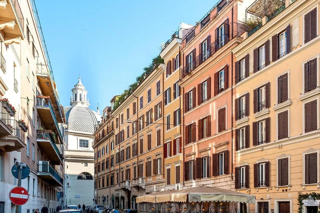 Irex Popolo Square Private Apartment Italy