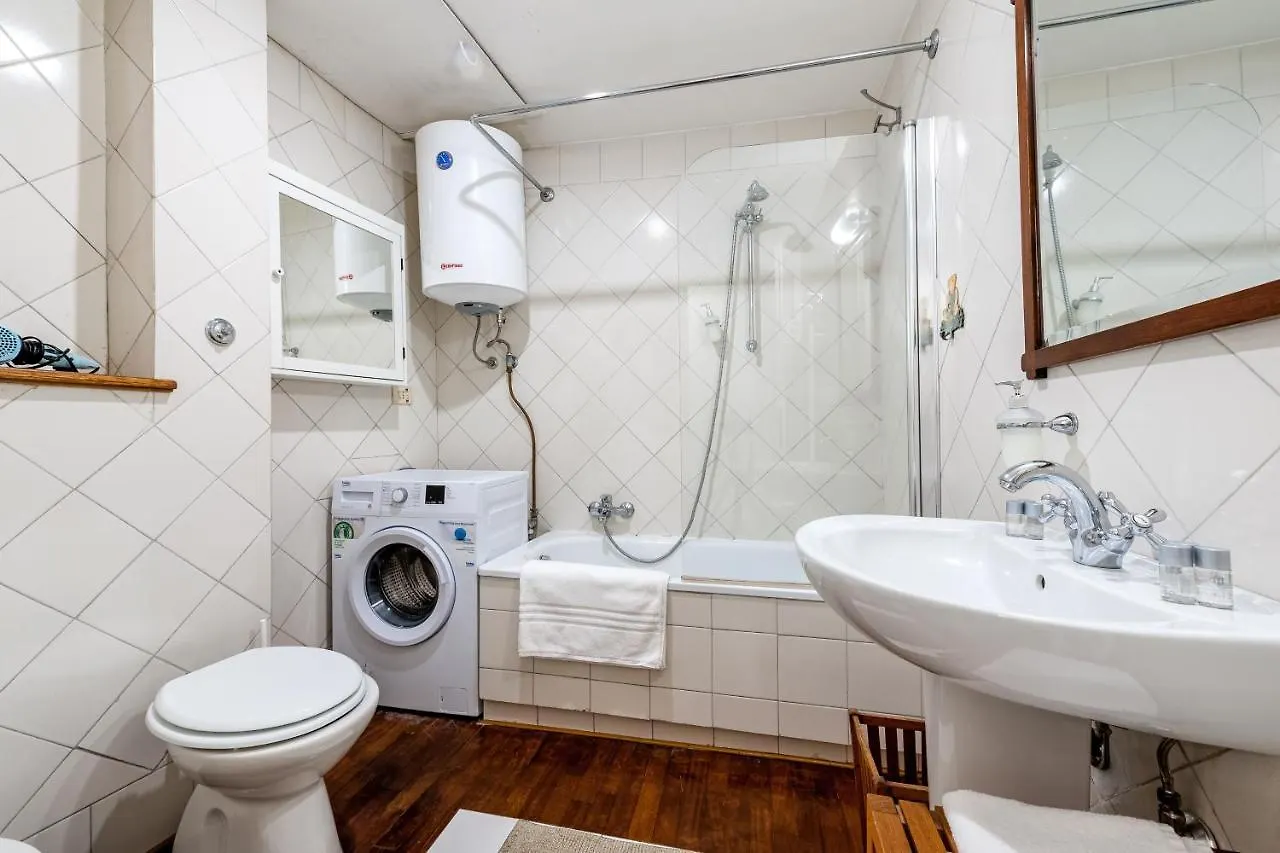 Irex Popolo Square Private Apartment  Rome